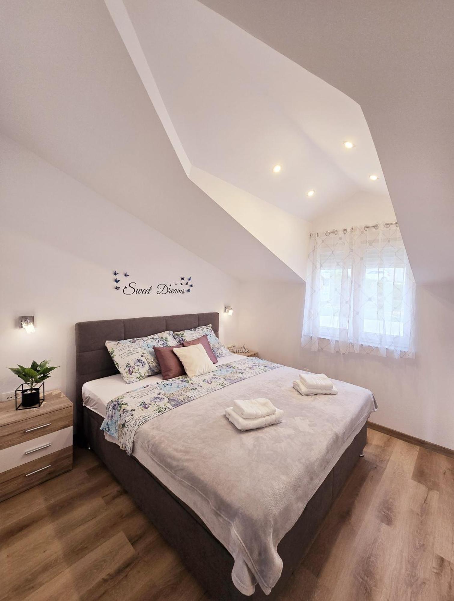 Villa Matanovi Dvori Podstrana Luaran gambar