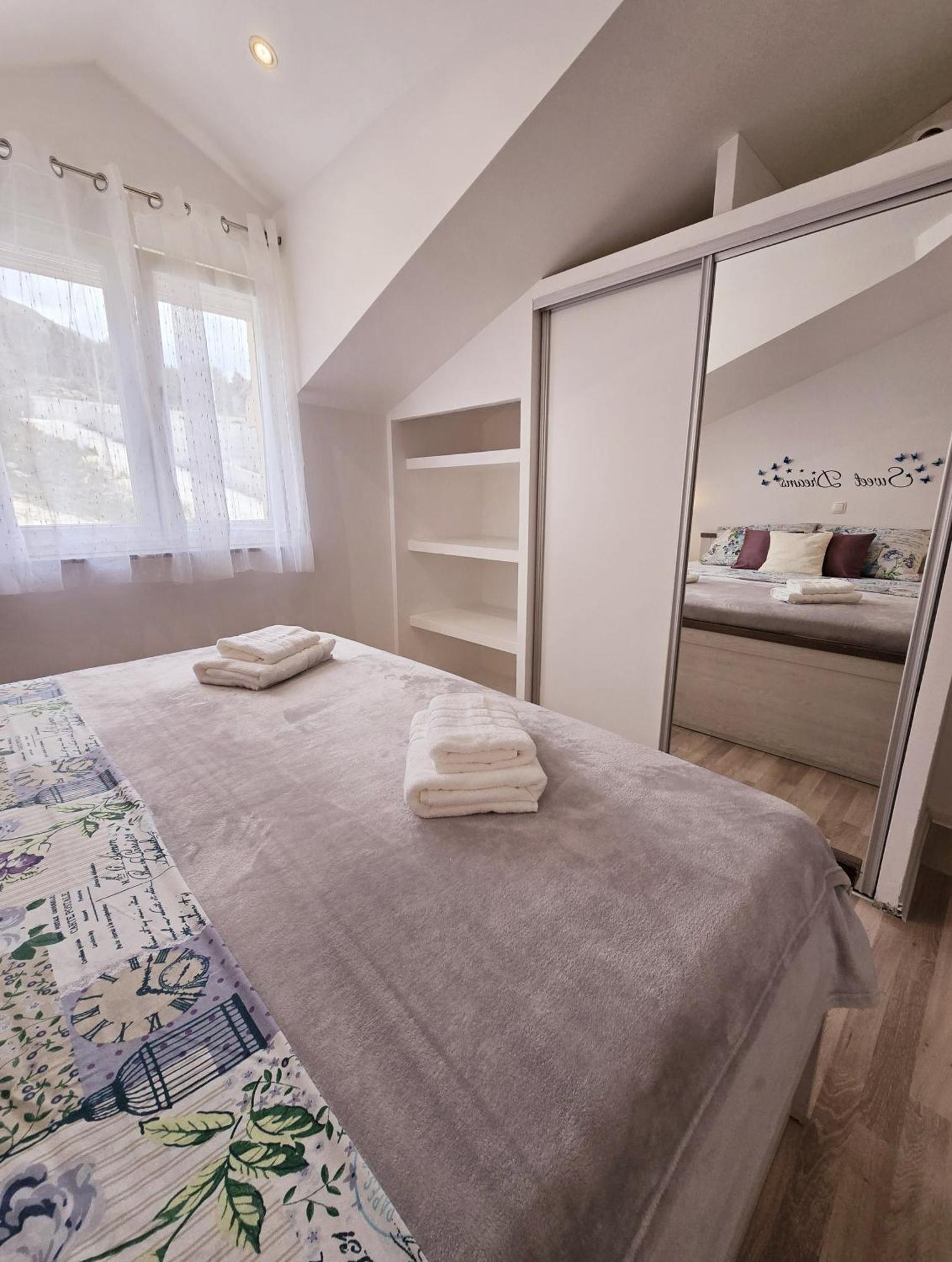Villa Matanovi Dvori Podstrana Luaran gambar