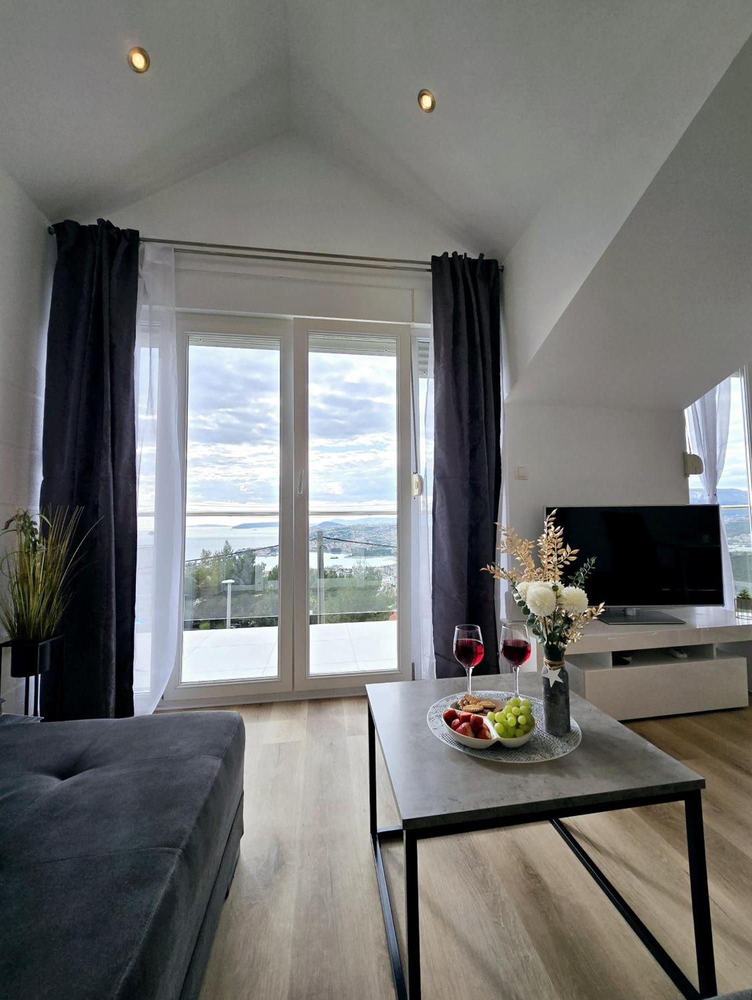 Villa Matanovi Dvori Podstrana Luaran gambar